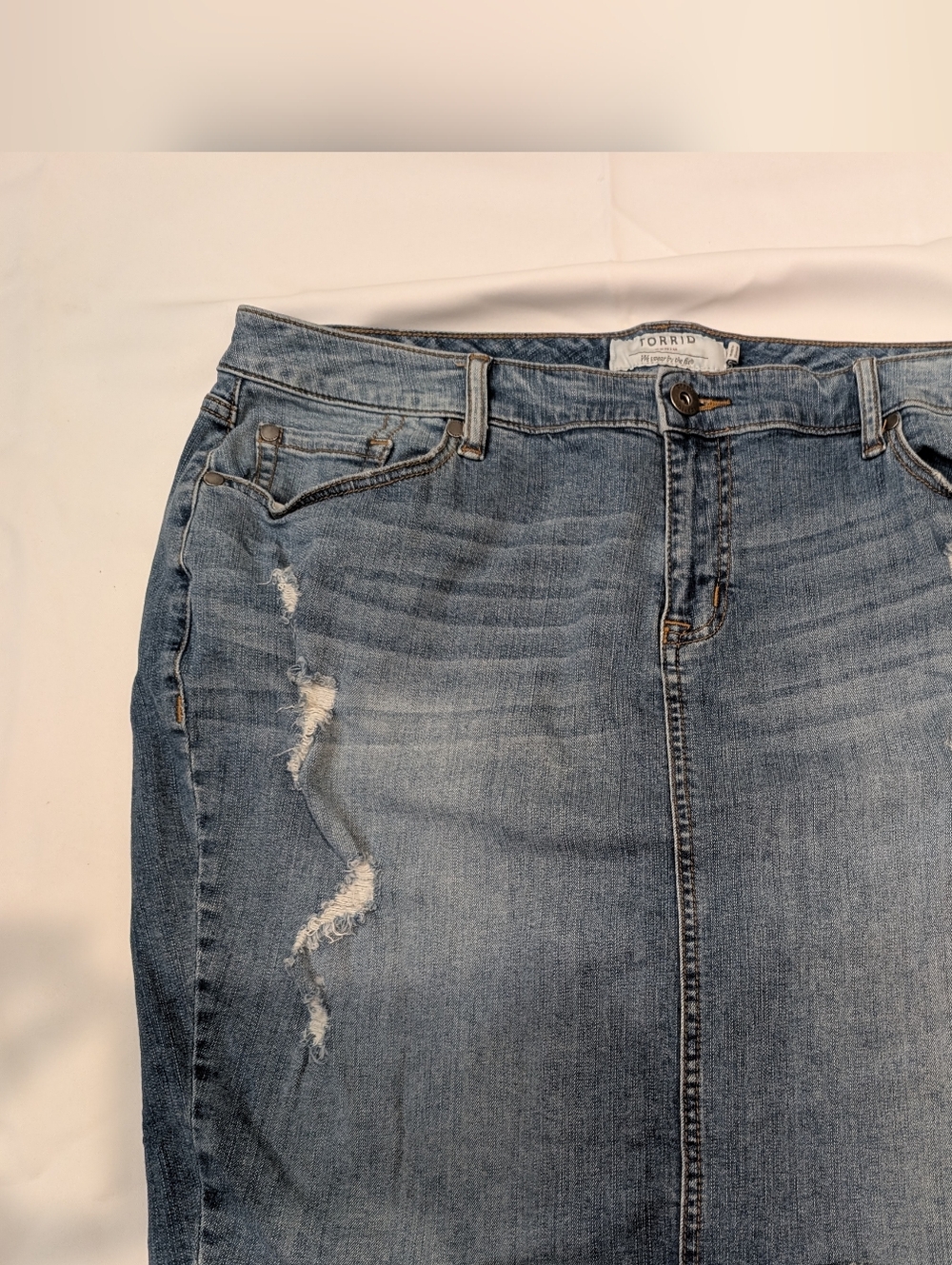 torrid Distressed Denim Skirt, Size 20
